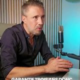 Client Modus filmant sa montre à la réception